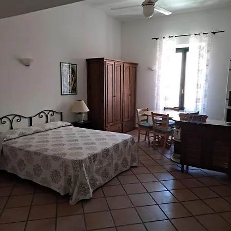Monolocale In Appartement *