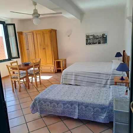 Apartamento Monolocale In La Maddalena (Sassari)
