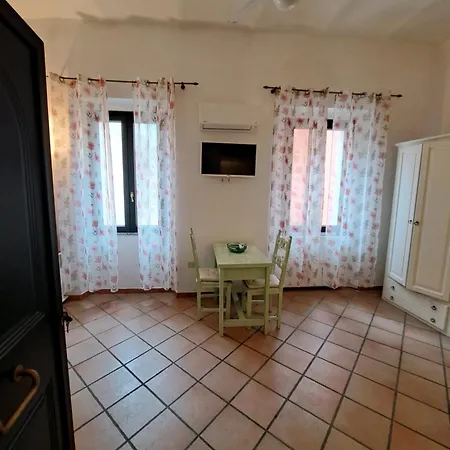 Monolocale In * La Maddalena (Sassari)