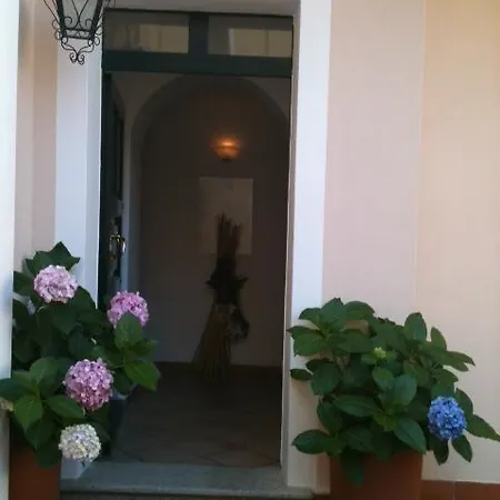 Daire Monolocale In La Maddalena (Sassari)